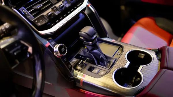 Названо главное отличие между вариатором и &laquo;роботом&raquo;