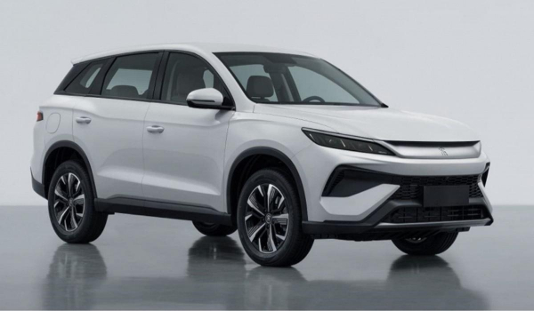 Новый BYD Song Pro с рекордным запасом хода готов к выходу на рынок