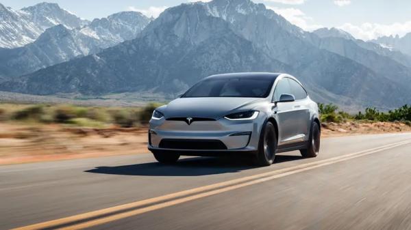 В РФ стартовали продажи самого популярного во всем мире автомобиля: это не Toyota