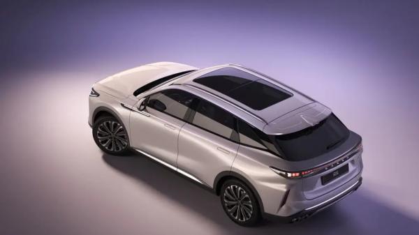 В России на 100 000 рублей подешевел кроссовер EXEED