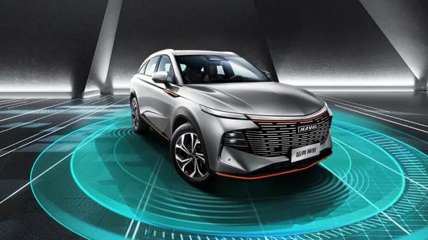 Haval может привезти в РФ новый купе-кроссовер F7x: первые подробности