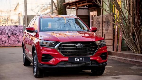 Турбодвигатель, робот и передний привод &mdash; кроссовер российской сборки за 2,2 млн рублей