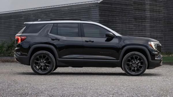 Дебютировал новый кроссовер GMC Terrain: полный привод - уже в &laquo;базе&raquo;