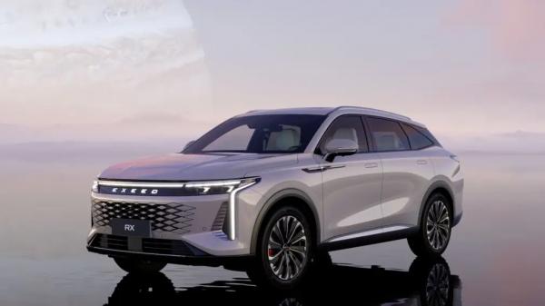 В России на 100 000 рублей подешевел кроссовер EXEED