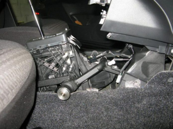 Блокировка на АКПП: особенности и принцип работы