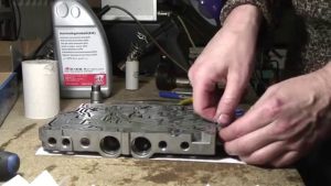 Как промыть гидроблок АКПП: для чего нужна промывка Как промыть гидроблок АКПП: для чего нужна промывка