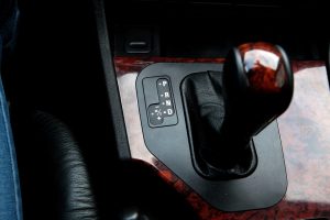 Режим «S» на автоматической коробке передач: что нужно знать