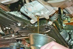 Трансмиссионное масло: коробка передач автомат и механика Трансмиссионное масло: коробка передач автомат и механика