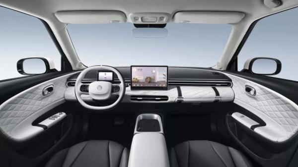 В продажу поступил китайский электромобиль Nammi Box за 2 290 029 руб.