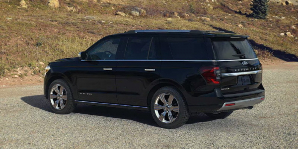 В России стартовал прием заказов на новый Ford Expedition 2024