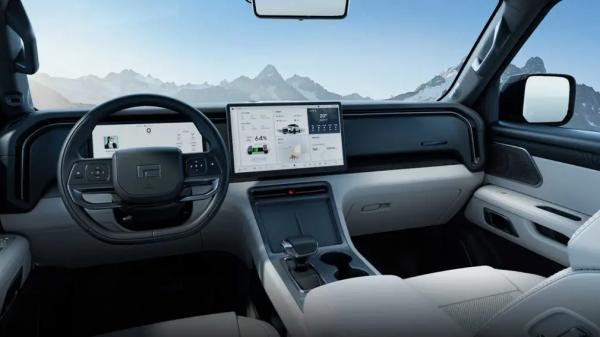 Внедорожник Polarstone 01 выходит на рынок России