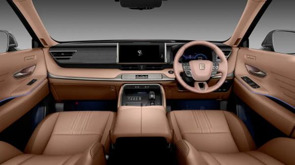 Toyota Century доступен для заказа в России - сейчас это самая дорогая Toyota из выставленных на продажу в стране