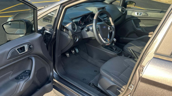 Сколько стоит Ford Fiesta ST 2017 года, на котором почти не ездили 