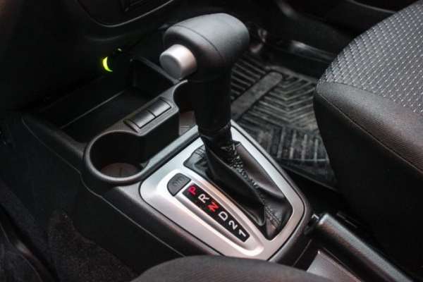 Вождение на автомате для начинающих: общие правила