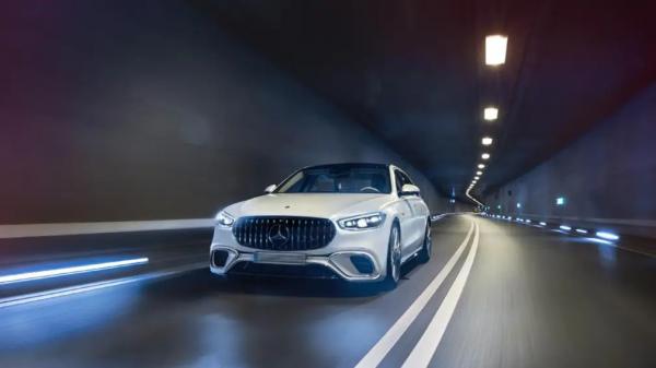 В Россию привезли &laquo;заряженный&raquo; Mercedes-Benz S-Class &ndash; стоит очень дорого