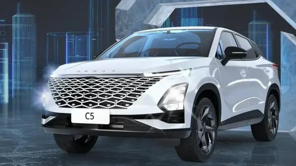 Эти новые китайские авто подорожали в России в октябре: бренды и модели