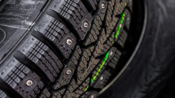 Чтобы шипы долго не вылетали: как правильно обкатать новую шипованную резину