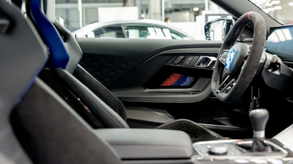 Почему версии BMW M2 с механической коробкой передач на всех не хватит