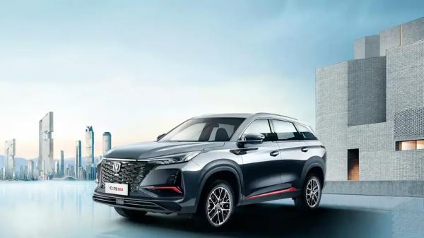 Рассекречены комплектации и оснащение нового Changan CS75 Plus для РФ