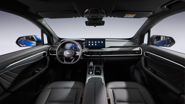 Geely представляет обновленный 7-местный кроссовер  Geely Okavango