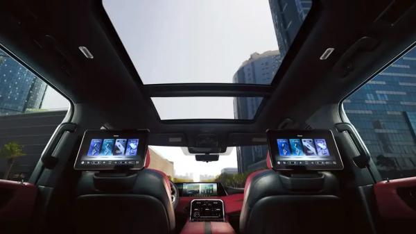 На рынок России привезли новый Nissan Patrol с красным салоном: сколько он стоит