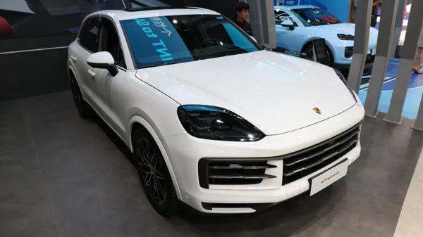 Porsche показала в Китае свои самые новые модели