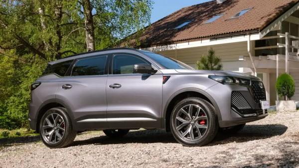 У россиян есть шанс купить Chery Tiggo 7 Pro Max дешевле на 300 тысяч рублей: сроки акции ограничены