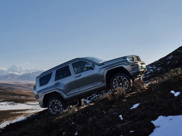 Что показал тест-драйв рамного внедорожника Tank 700