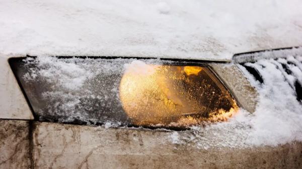 Можно ли использовать &laquo;авто-одеяло&raquo; и стоит ли снимать клемму АКБ &ndash; в FIT SERVICE ответили на главные вопросы о подготовке машины к зиме