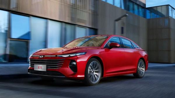 В России стартовали продажи нового лифтбека BESTUNE B70 - цены от 2,15 млн рублей