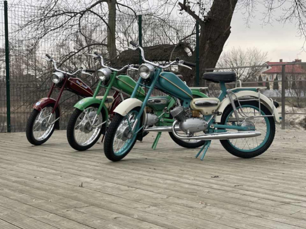 Ностальгия по советской эпохе: 5 культовых мопедов, о которых в СССР мечтали все парни