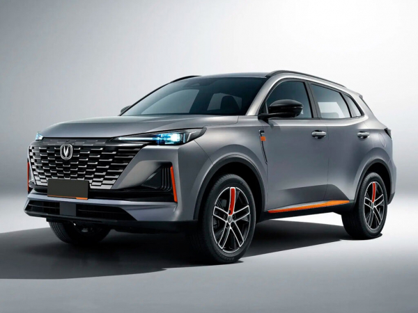 Три модели Changan ушли из России, еще одна сменила имя