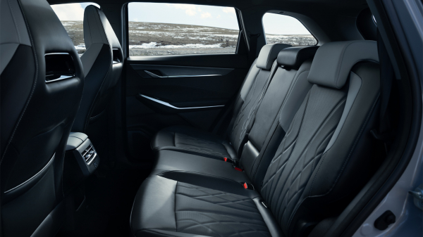 Changan впервые в отрасли проведет уникальную онлайн-трансляцию Changan впервые в отрасли проведет уникальную онлайн-трансляцию