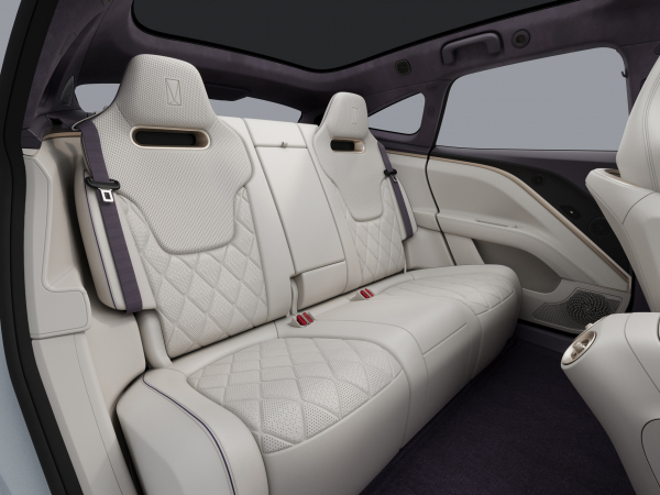 Люксовый бренд Avatr раскрывает подробности об оснащении электрического кроссовера Avatr 11 Люксовый бренд Avatr раскрывает подробности об оснащении электрического кроссовера Avatr 11