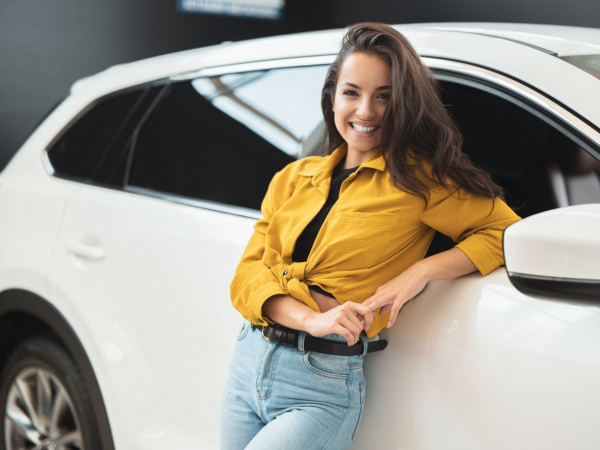 Как купить машину с рук в 2025: оформление документов и проверка автомобиля с пробегом