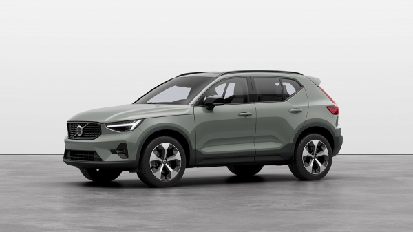 Кроссоверы Volvo XC40 вернулись в Россию по впечатляющей цене Кроссоверы Volvo XC40 вернулись в Россию по впечатляющей цене