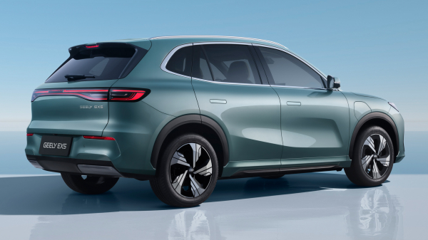 Geely объявляет цены на электрический кроссовер Geely EX5 для российского рынка