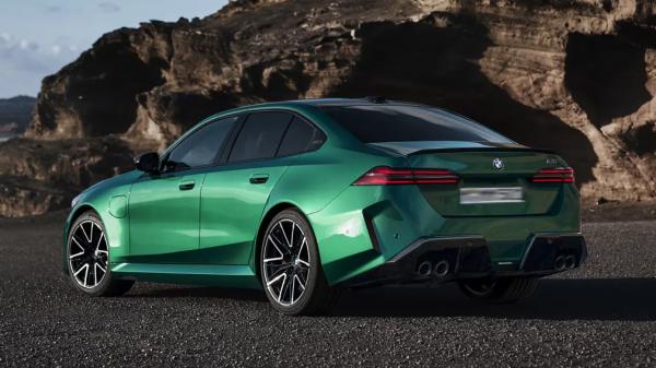 727 &laquo;лошадок&raquo;, полный привод и 3,5 секунды до &laquo;сотни&raquo; -  в Россию едет новый BMW M5