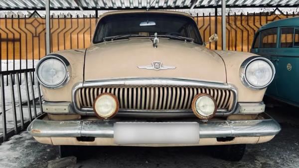 Во что обходилась жизнь автомобилиста в СССР: названы реальные цены на авто, бензин и гаражи