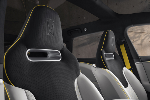 Avatr объявляет о старте продаж электрического кроссовера Avatr 11 Avatr объявляет о старте продаж электрического кроссовера Avatr 11