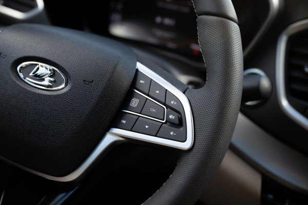 Сколько за месяц в России потратили на новые «Лады» Сколько за месяц в России потратили на новые «Лады»