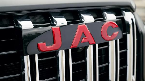 Автомобили JAC набирают популярность в России: по итогам I квартала 2025 года продажи выросли на 20%