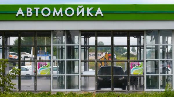 Без разводов и пятен: шесть простых правил для мойки самообслуживания, чтобы автомобиль блестел как новый