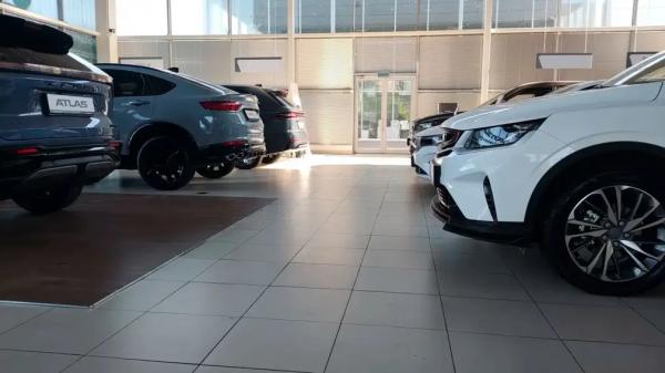 Дефицит запчастей, избыток машин: в чем проблемы китайского автопрома в РФ