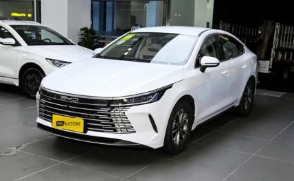 Цены на авто идут вниз: Китай будто смеется над &laquo;АвтоВАЗом&raquo;