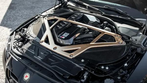 922 лошади на задние колёса: специалисты Manhart прокачали BMW M4 CSL до уровня суперкара