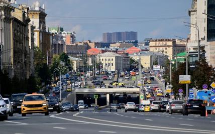 Закон о такси нашел свое продолжение в каршеринге: «Инородцам» покажут от ворот поворот Закон о такси нашел свое продолжение в каршеринге: «Инородцам» покажут от ворот поворот