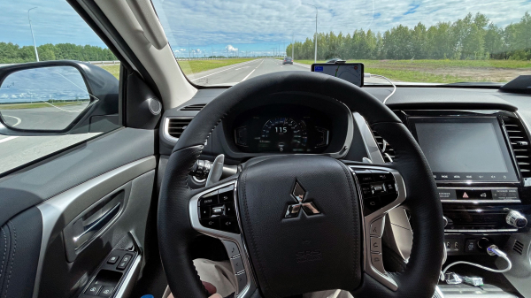 Примеряем статус флагмана на обновлённый Mitsubishi Pajero Sport