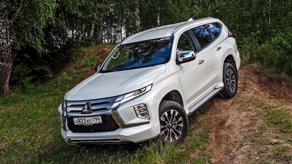 Примеряем статус флагмана на обновлённый Mitsubishi Pajero Sport